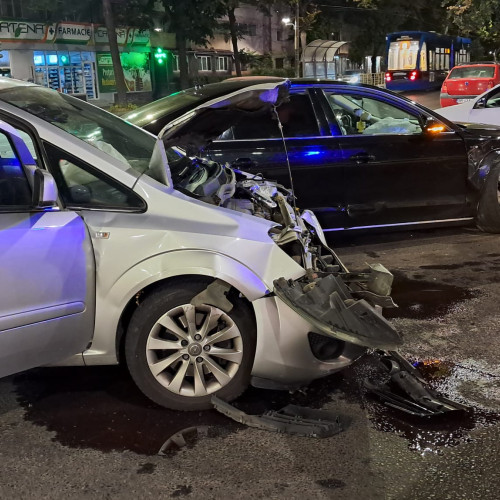 Accident rutier grav în Braila: Trei răniți, inclusiv un copil de 10 ani