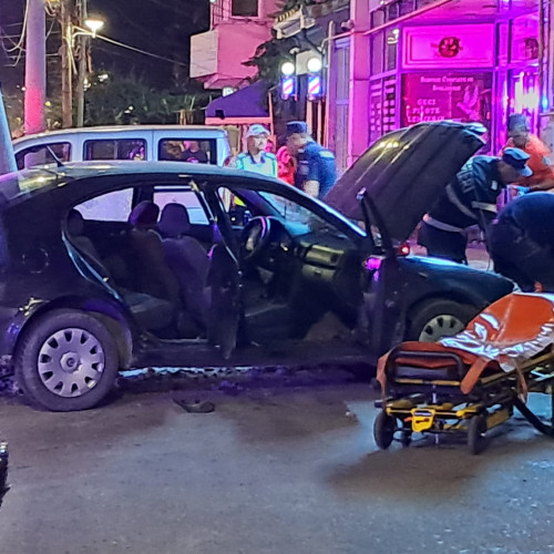 Accident grav pe Bdul. Dorobantilor, o femeie ranita