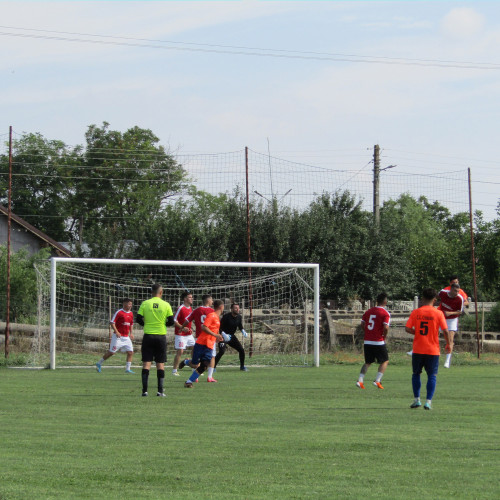 Derby-ul Victoria Traian - Daous Dava 2018 deschide Liga a IV-a la Braila