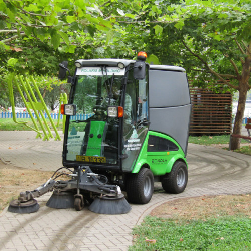 Utilaje de salubrizare din Braila asigură curățenia orașului