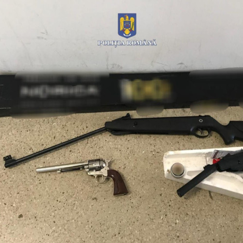 Acțiuni de percheziție în Braila pentru combaterea vânzărilor ilegale de arme