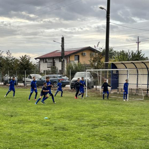 Școlile de fotbal din Brăila, în competiție cu echipe de top din județ