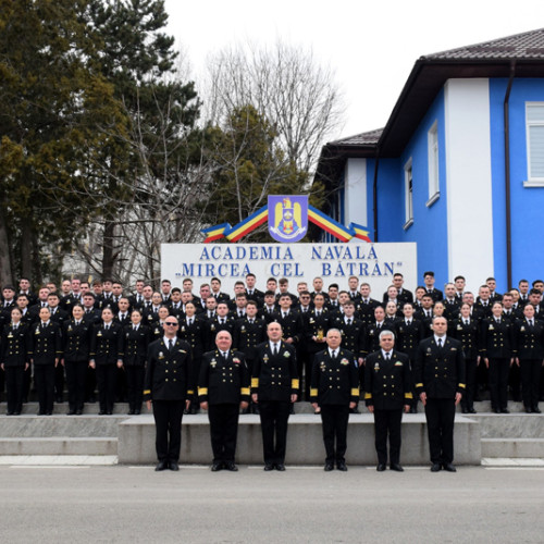 16 ofițeri absolvenți ai Academiei Navale &quot;Mircea cel Bătrân&quot; au ajuns în Portul Militar Brăila