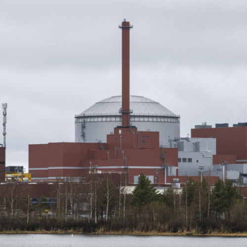 Scurgere de lichid de răcire radioactiv la reactorul nuclear din Finlanda