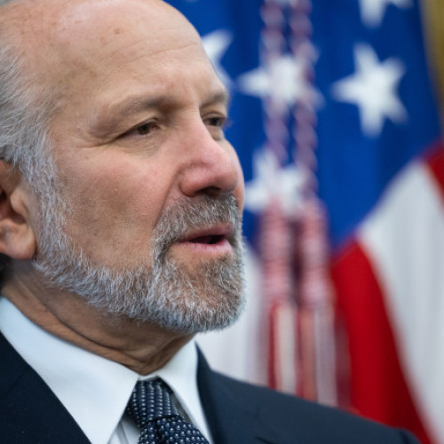 Secretarul pentru Comerț al SUA, Howard Lutnick, susține că tarifele vamale nu vor dispărea în curând și a minimizat impactul incertitudinii juridice asupra negocierilor cu Uniunea Europeană, potrivit digi24.ro. Într-un interviu acordat duminică emisiunii Fox News Sunday, Lutnick a afirmat că toate țările care negociază cu SUA înțeleg puterea președintelui Donald Trump și capacitatea sa de a proteja muncitorii americani.