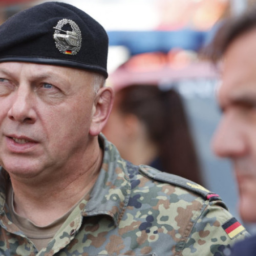 Germania ia în considerare introducerea serviciului militar obligatoriu pe termen lung