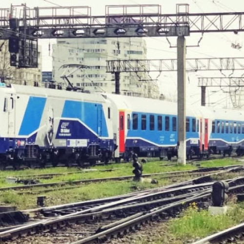 Patru noi trenuri pe ruta Brașov-București Nord-Constanța, operate pe tot parcursul anului