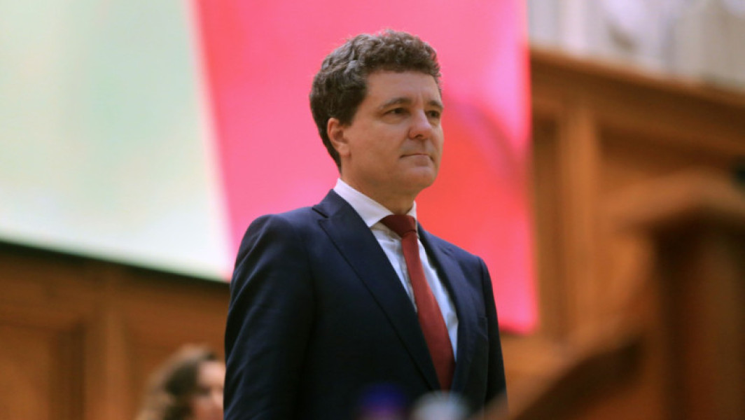 Mesajul lui Nicuşor Dan de Ziua Drapelului Național: Aducem astăzi un omagiu celor care au apărat cu preţul vieţii acest simbol