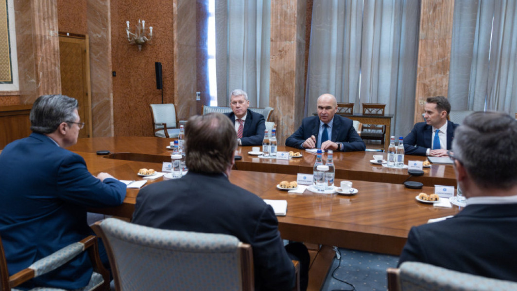 Bolojan, discuții cu Atlantic Coucil, cea mai cunoscută organizație de analiză strategică din SUA, despre securitatea regională