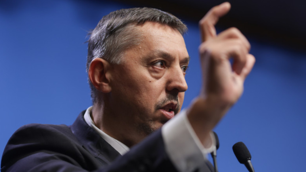 Exclusiv Daniel David, despre anomaliile din sistemul educațional: „Nu avem de ce să tăiem salarii, sunt mici”. Ce spune despre bursele de merit