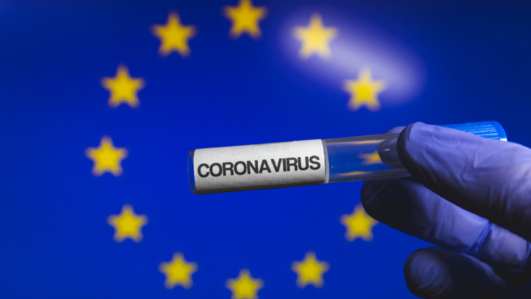 Pandemia de Covid-19 a avut un impact mai mare asupra sănătăţii femeilor decât a bărbaţilor (studiu)