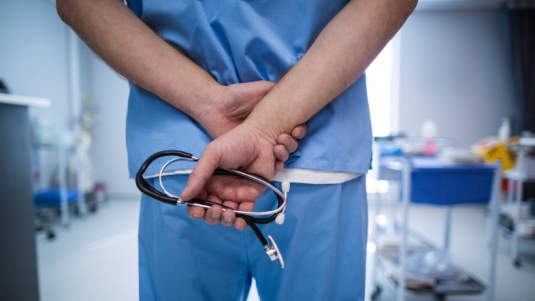 Medicii de familie, reacție la propunerea de validare prin SMS pentru serviciile medicale: „Încalcă spiritul actului medical”