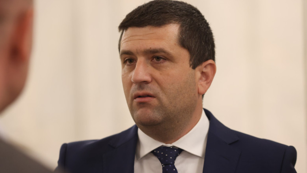 Exclusiv Răspunsul dat de ministrul Economiei, întrebat dacă sunt șefi de companii dispuși să renunțe la salariile uriașe: „N-am văzut minunea”