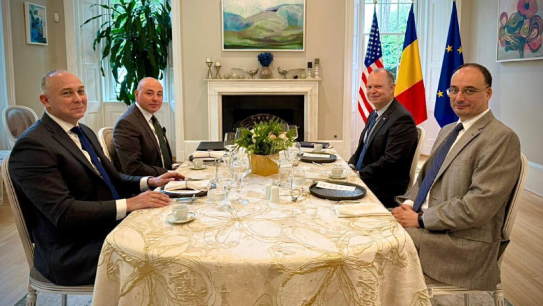 Ambasadorul României în SUA anunță că s-a întâlnit cu „asistentul special” al lui Trump. Care au fost subiectele discuției