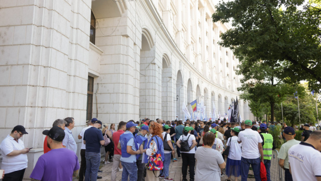 Dialog între ministrul Nazare și sindicaliștii ANAF: „Ne-a spus că a găsit nota de plată pe masă. Da, dar nu noi am făcut consumația”