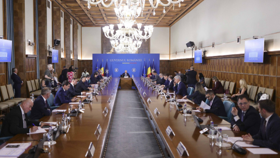 Video Ilie Bolojan, despre reforma companiilor de stat: „Vrem scăderea numărului de membri în conducere și plafonarea indemnizațiilor”