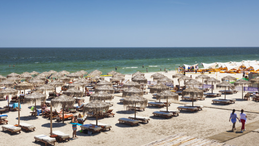 Cum va fi vremea la mare în acest weekend, potrivit meteorologilor. Ce înseamnă fenomenul de upwelling resimțit de turiști pe litoral