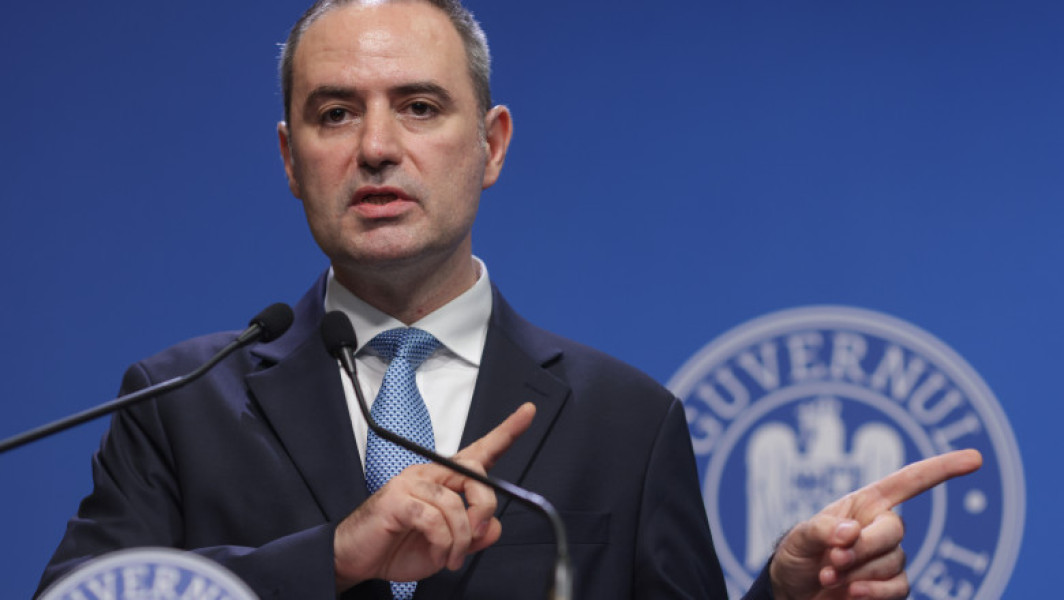 Ministrul Finanţelor: Datoria publică a crescut, e prognozată să ajungă la sfârşitul acestui an la 60% din PIB