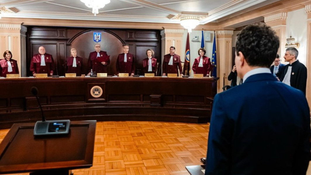 Video Președintele Dan, „spectator” la show-ul primelor de pensionare de la CCR: „Plătim acum pentru nişte legi extrem, extrem de proaste”