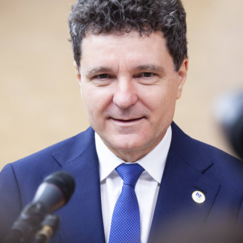 Nicușor Dan, interviu în presa germană despre alegeri, relația cu Trump și deficit: „Am o înțelegere foarte geometrică a lucrurilor”