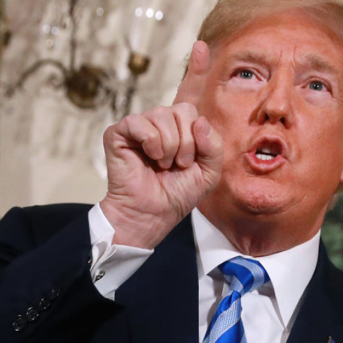 Noul ordin executiv al lui Donald Trump reclasifică angajaţii federali, facilitând concedierile. „Guvernul va fi condus ca o firmă”