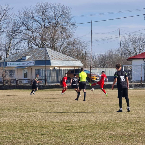 Amical cu 10 goluri între Sportul și suporterii de la Club Brăila: Scor final 7-3