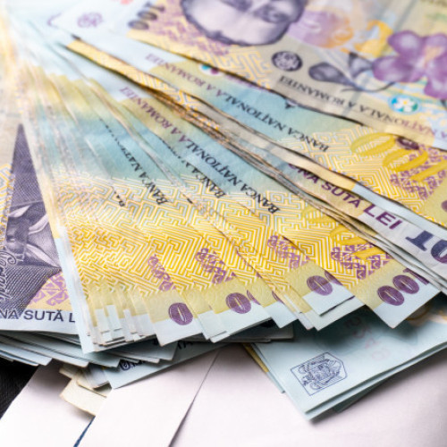 Cât vor plăti românii contribuția la sănătate pentru persoanele pe care le au în întreținere. ANAF anunță modificări fiscale
