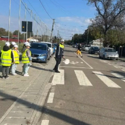 Polițiștii au educat elevii din Chiscani în siguranța rutieră