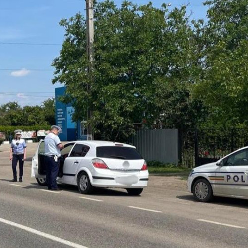 Polițiștii au constatat peste 100 de evenimente care au perturbat ordinea publică