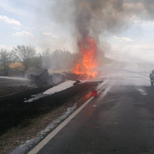 Un poliţist a murit în urma accidentului dintre Lacu Sărat şi Silistraru. Se pare că a intrat în cisternă pentru a se sinucide