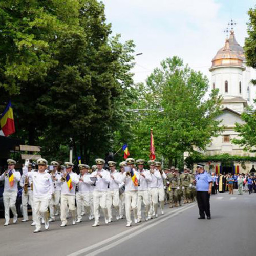 Eveniment dedicat Zilei Eroilor la Brăila