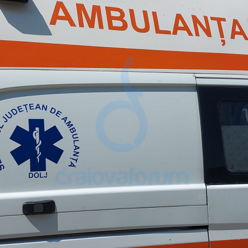 Pieton lovit de autoutilitară în Brăila, transportat la spital